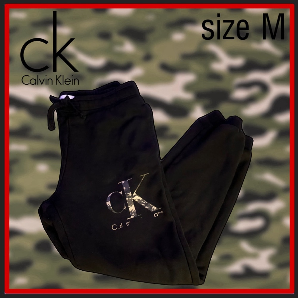 CALVIN KLEIN camo accented SWEATPANTS size M